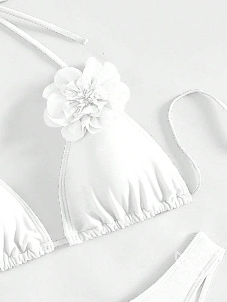 Biquíni Cortininha Com Flores 3D Aplicadas Biquíni Cortininha Com Flores 3D Aplicadas