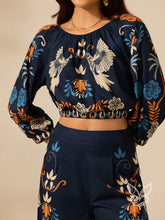 Blusa Boho Cropped com Estampa Étnica e Manga 3/4 Bufante Azul Marinho / PP Blusa Boho Cropped com Estampa Étnica e