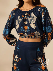 Blusa Boho Cropped com Estampa Étnica e Manga 3/4 Bufante Azul Marinho / PP Blusa Boho Cropped com Estampa Étnica e