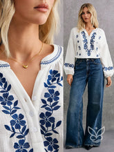 Blusa Boho de Algodão com Bordado Azul e Manga Longa Branco / PP Blusa Boho de Algodão com Bordado Azul e Manga Longa