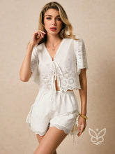 Blusa Bordada Com Amarração E Barra Recortada Branco / PP Blusa Bordada Com Amarração E Barra Recortada