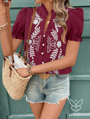 Blusa Bordada Em Algodão Com Mangas Bufantes Curtas Blusa Bordada Em Algodão Com Mangas Bufantes Curtas