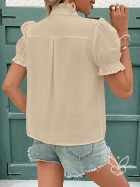 Blusa Bordada Em Algodão Com Mangas Bufantes Curtas Blusa Bordada Em Algodão Com Mangas Bufantes Curtas