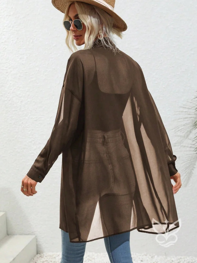 Blusa Botões Frontais Com Manga Drop Shoulder e Manga Longa Blusa Botões Frontais Com Manga Drop Shoulder e Manga Longa