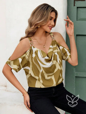 Blusa Cold Shoulder Com Corrente E Estampa Castanho / PP Blusa Cold Shoulder Com Corrente E Estampa