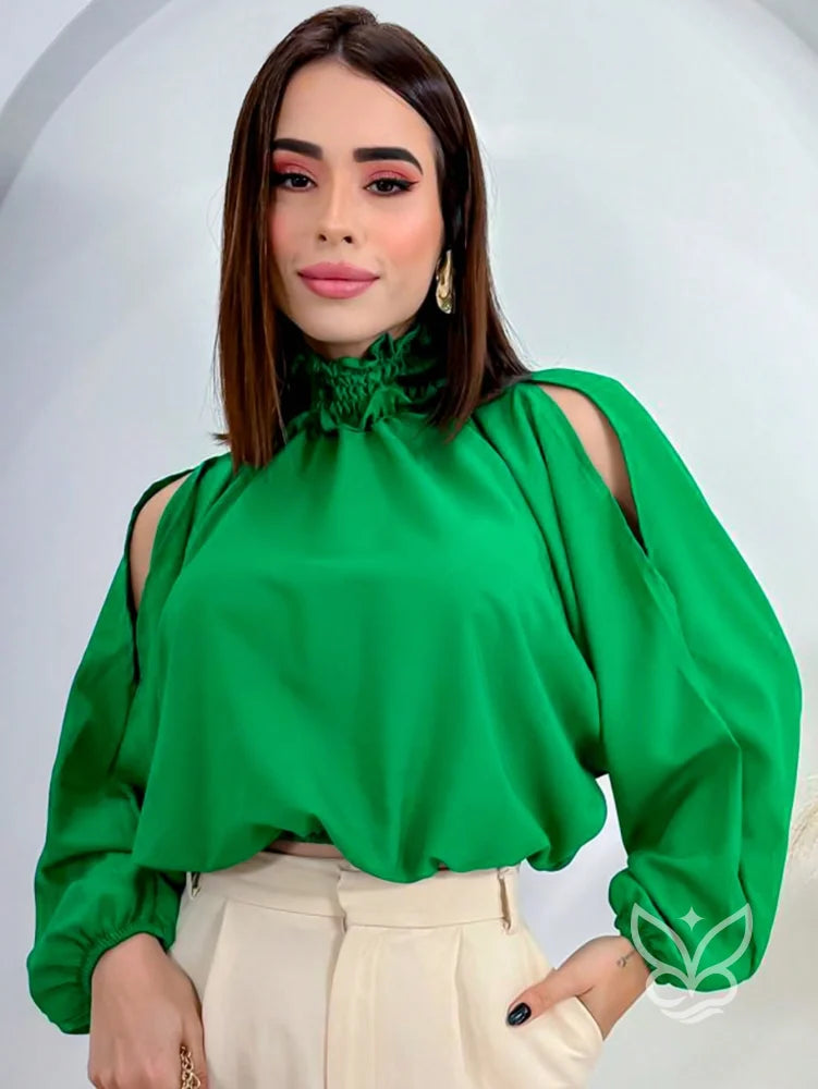 Blusa com Gola Alta Babado e Manga Vazadas Verde / P Blusa com Gola Alta Babado e Manga Vazadas