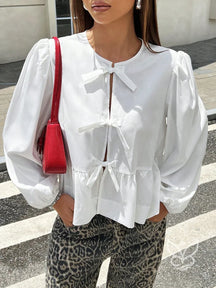 Blusa com Laços Frontais e Manga Longa Bufante Branco / PP Blusa com Laços Frontais e Manga Longa Bufante