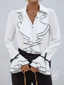 Blusa Com Manga Flare Babados E Contorno Contrastante Branco / PP Blusa Com Manga Flare Babados E Contorno Contrastante