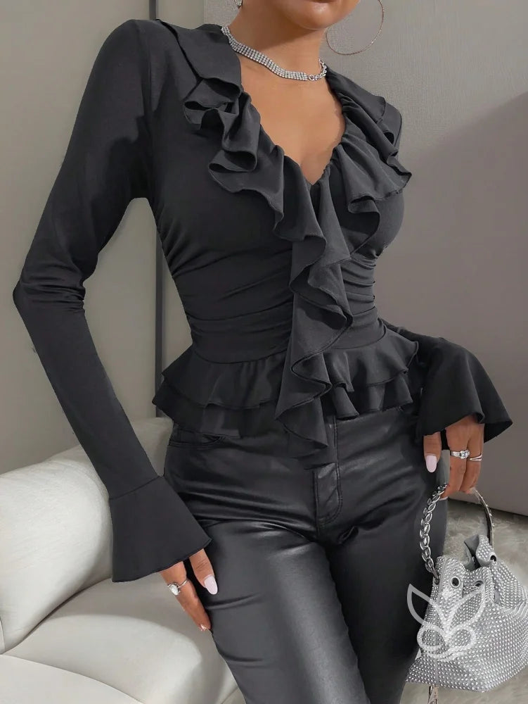 Blusa Com Manga Flare Babados E Franzidos Na Cintura Preto / PP Blusa Com Manga Flare Babados E Franzidos Na Cintura
