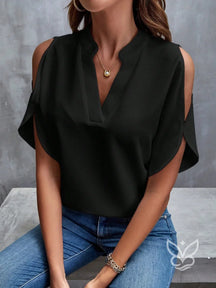 Blusa com Ombros Vazados e Decote em V Sofisticado Preto / P Blusa com Ombros Vazados e Decote em V Sofisticado