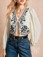Blusa Cropped Bordada Com Amarração E Mangas Bufantes Floral / PP Blusa Cropped Bordada Com Amarração E Mangas Bufantes