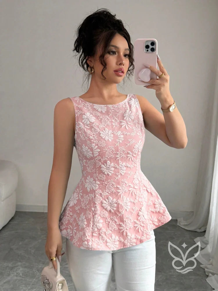 Blusa Cropped Com Costas Abertas E Laço Decorativo Blusa Cropped Com Costas Abertas E Laço Decorativo