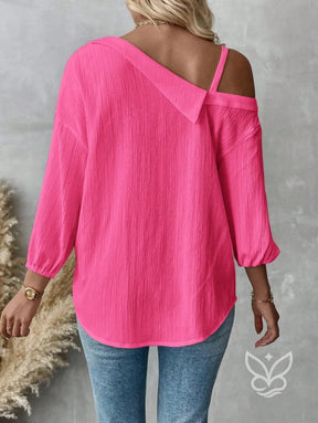 Blusa de Botão com Caimento Solto e Alça Fina Blusa de Botão com Caimento Solto e Alça Fina