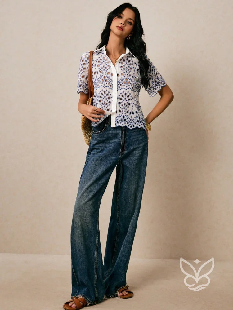 Blusa de Laise com Gola Clássica e Botões Frontais Azul / PP Blusa de Laise com Gola Clássica e Botões Frontais