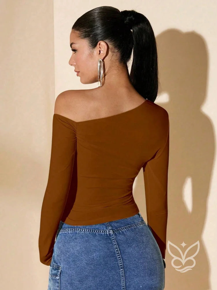 Blusa de Um Ombro Só com Manga Longa Justa Blusa de Um Ombro Só com Manga Longa Justa