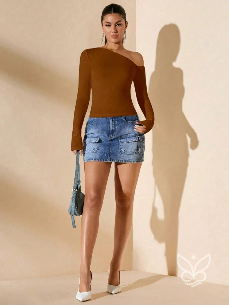 Blusa de Um Ombro Só com Manga Longa Justa Blusa de Um Ombro Só com Manga Longa Justa