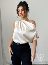 Blusa De Um Ombro Só Em Cetim Com Caimento Assimétrico Branco / PP Blusa De Um Ombro Só Em Cetim Com Caimento