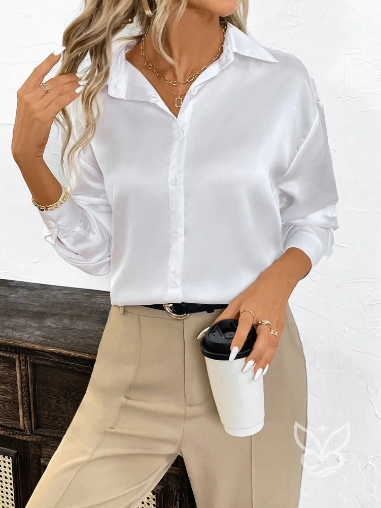Blusa Em Cetim Com Botões Frontais E Gola Elegante Branco / PP Blusa Em Cetim Com Botões Frontais E Gola Elegante