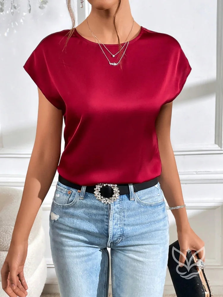 Blusa Em Cetim Com Decote Profundo E Costas Drapeadas Blusa Em Cetim Com Decote Profundo E Costas Drapeadas