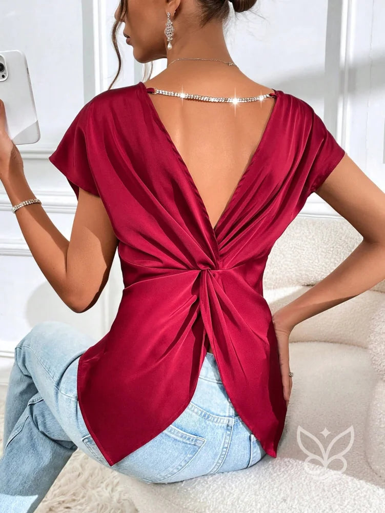 Blusa Em Cetim Com Decote Profundo E Costas Drapeadas Blusa Em Cetim Com Decote Profundo E Costas Drapeadas