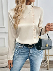 Blusa Em Cetim Com Gola Alta E Botões Laterais Elegantes Damasco / PP Blusa Em Cetim Com Gola Alta E Botões Laterais