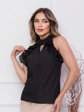 Blusa Gola Alta Com Babados E Detalhes De Pérolas Blusa Gola Alta Com Babados E Detalhes De Pérolas