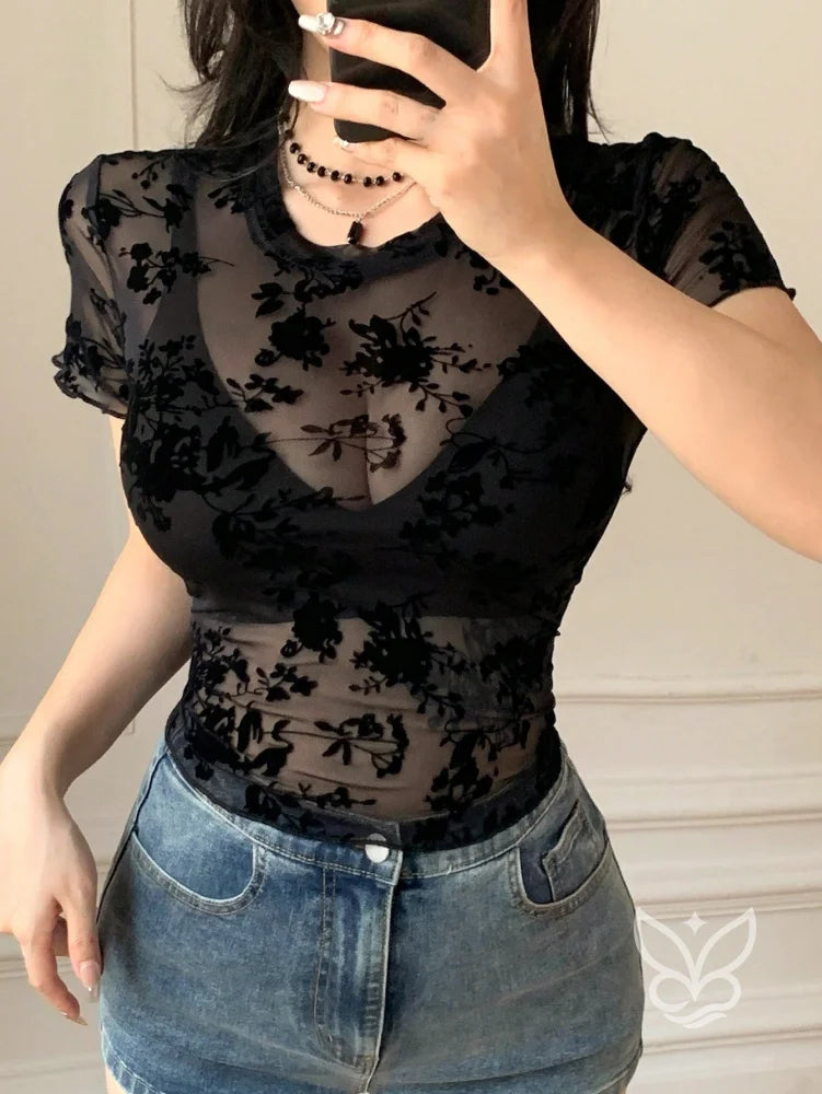 Blusa Jacquard Transparente Manga Curta E Estampa Completa Preto / PP Blusa Jacquard Transparente Manga Curta E Estampa