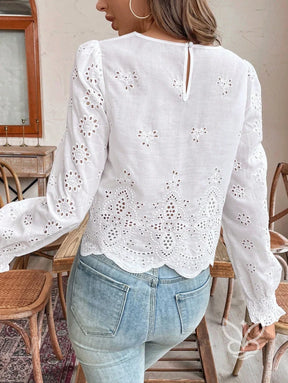 Blusa Laise Com Manga Longa E Barra Recortada Blusa Laise Com Manga Longa E Barra Recortada
