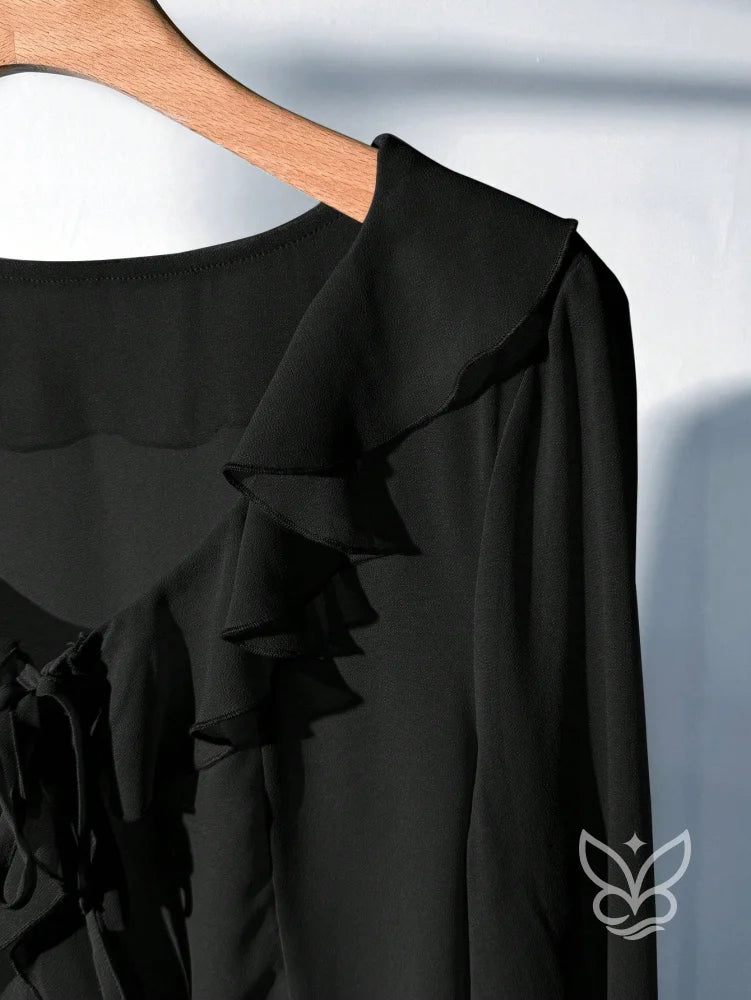 Blusa Manga Longa Babados Assimétricos E Abotoamento Frontal Blusa Manga Longa Babados Assimétricos E Abotoamento