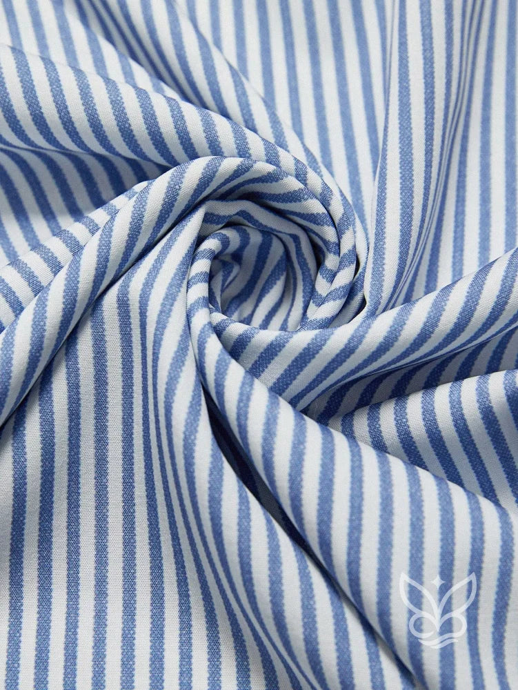 Blusa Manga Longa Babados No Punho E Gola Alta Com Detalhes Blusa Manga Longa Babados No Punho E Gola Alta Com Detalhes