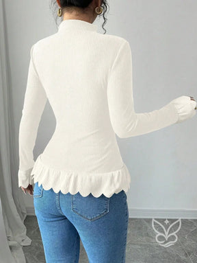 Blusa Manga Longa Com Gola Alta E Barra Assimétrica Blusa Manga Longa Com Gola Alta E Barra Assimétrica