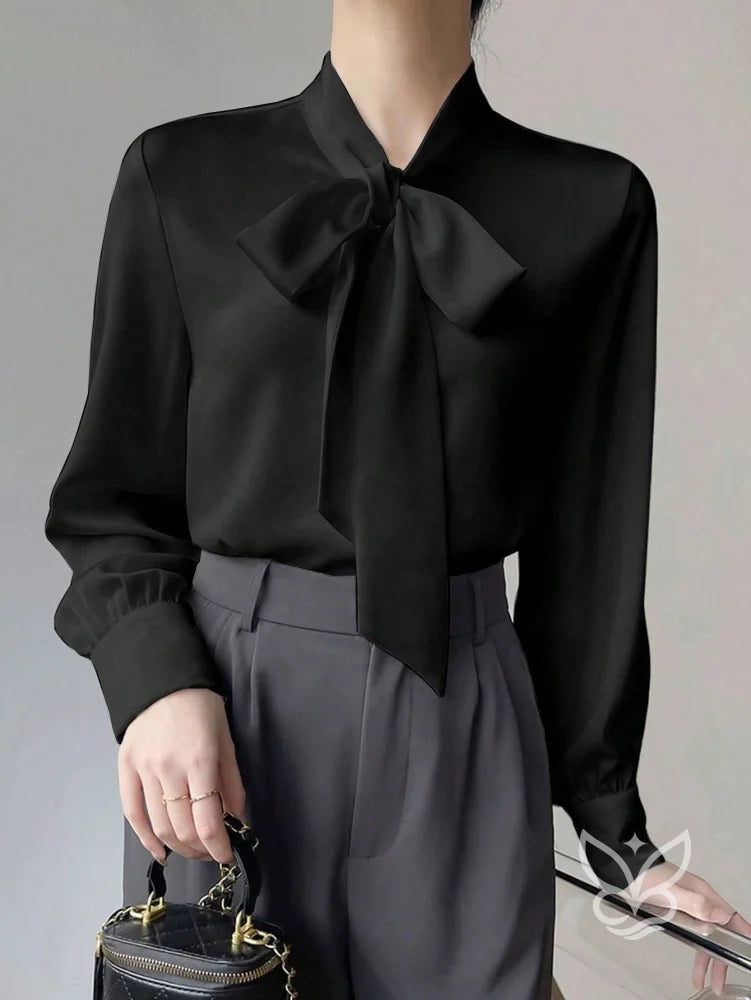 Blusa Manga Longa Com Gola Laço E Caimento Elegante Blusa Manga Longa Com Gola Laço E Caimento Elegante