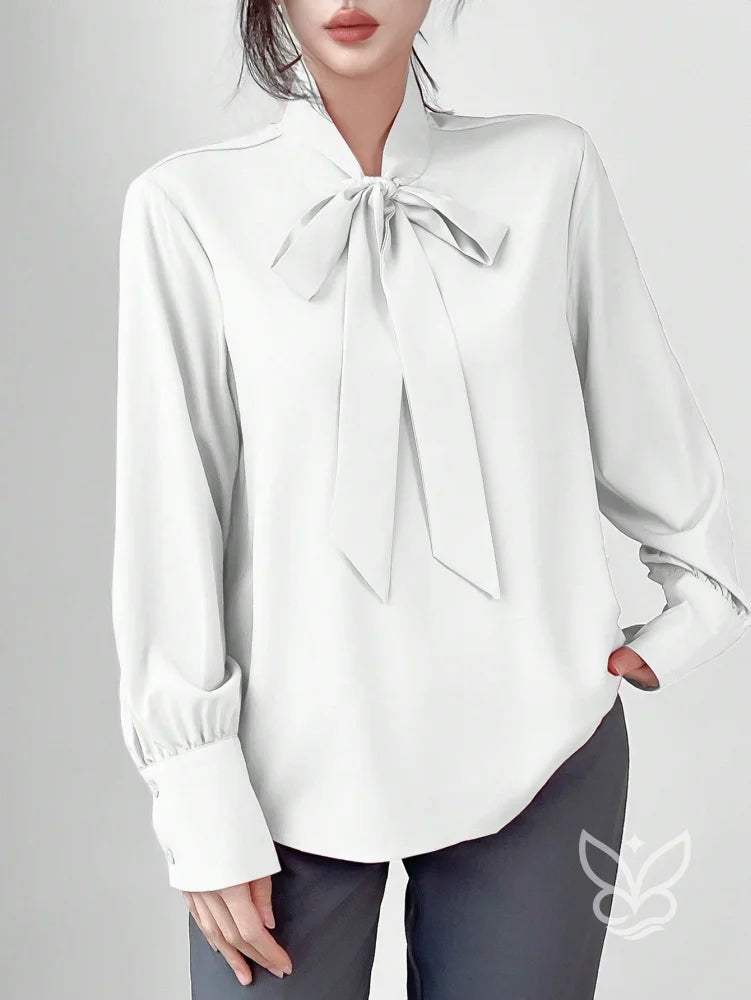 Blusa Manga Longa Com Gola Laço E Caimento Elegante Blusa Manga Longa Com Gola Laço E Caimento Elegante