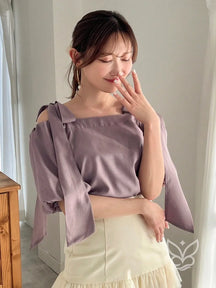 Blusa Ombro Caído Com Amarração E Caimento Fluido Vinho / PP Blusa Ombro Caído Com Amarração E Caimento Fluido