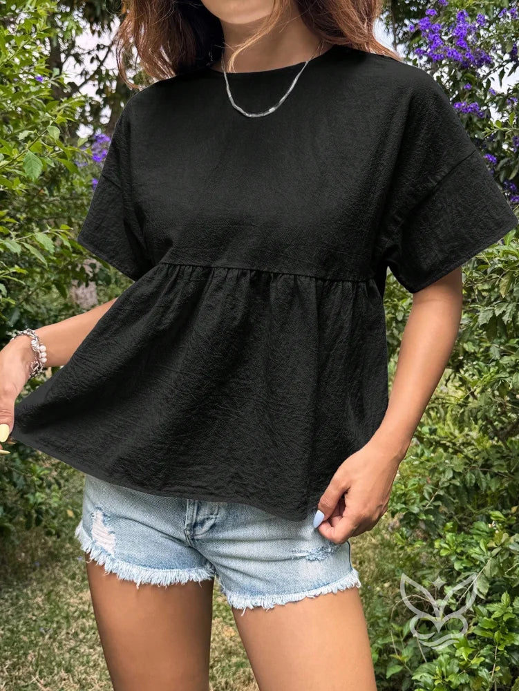 Blusa Peplum com Caimento Solto e Gola Redonda Blusa Peplum com Caimento Solto e Gola Redonda