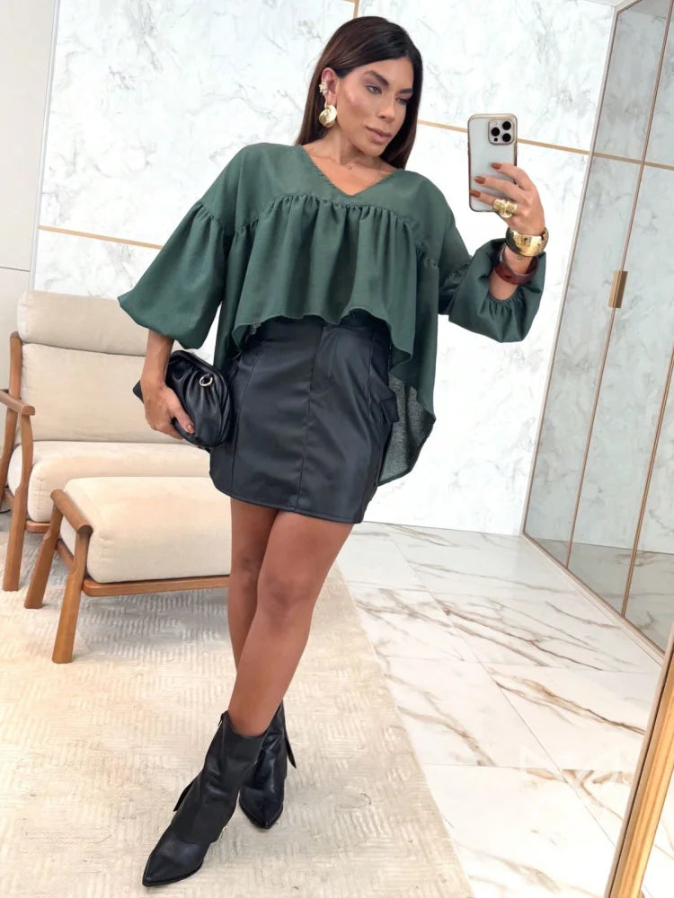Blusa Peplum Com Manga Bufante E Gola Laço Delicada Blusa Peplum Com Manga Bufante E Gola Laço Delicada