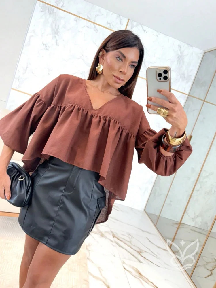 Blusa Peplum Com Manga Bufante E Gola Laço Delicada Marrom / PP Blusa Peplum Com Manga Bufante E Gola Laço Delicada