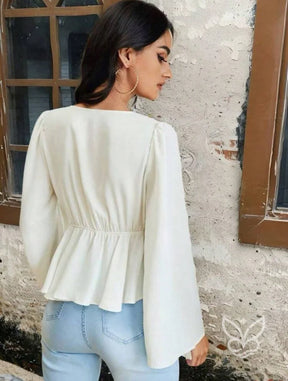 Blusa Peplum Com Mangas Bufantes E Amarração Frontal Blusa Peplum Com Mangas Bufantes E Amarração Frontal