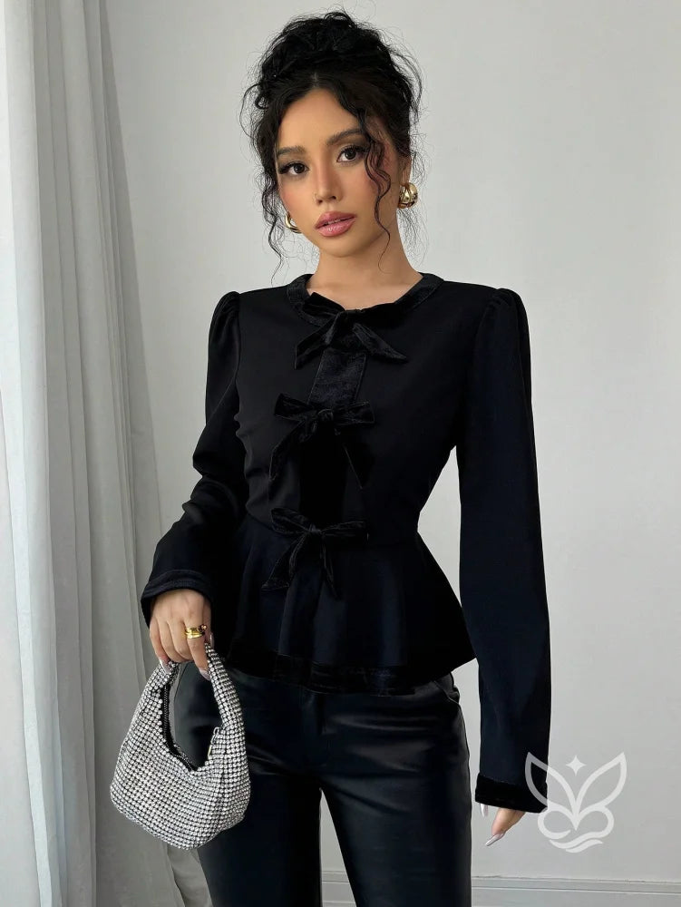 Blusa Peplum De Veludo Com Babados Na Barra E Manga Longa Blusa Peplum De Veludo Com Babados Na Barra E Manga Longa