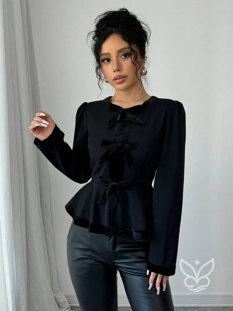Blusa Peplum De Veludo Com Babados Na Barra E Manga Longa Blusa Peplum De Veludo Com Babados Na Barra E Manga Longa