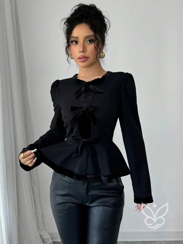 Blusa Peplum De Veludo Com Babados Na Barra E Manga Longa Preto / PP Blusa Peplum De Veludo Com Babados Na Barra E