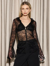 Blusa Rendada Boho Decote V Babados E Transparência Delicada Preto / PP Blusa Rendada Boho Decote V Babados E