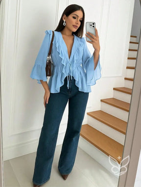 Blusa Transparente com Babados e Manga Flare Azul Bebê / P Blusa Transparente com Babados e Manga Flare