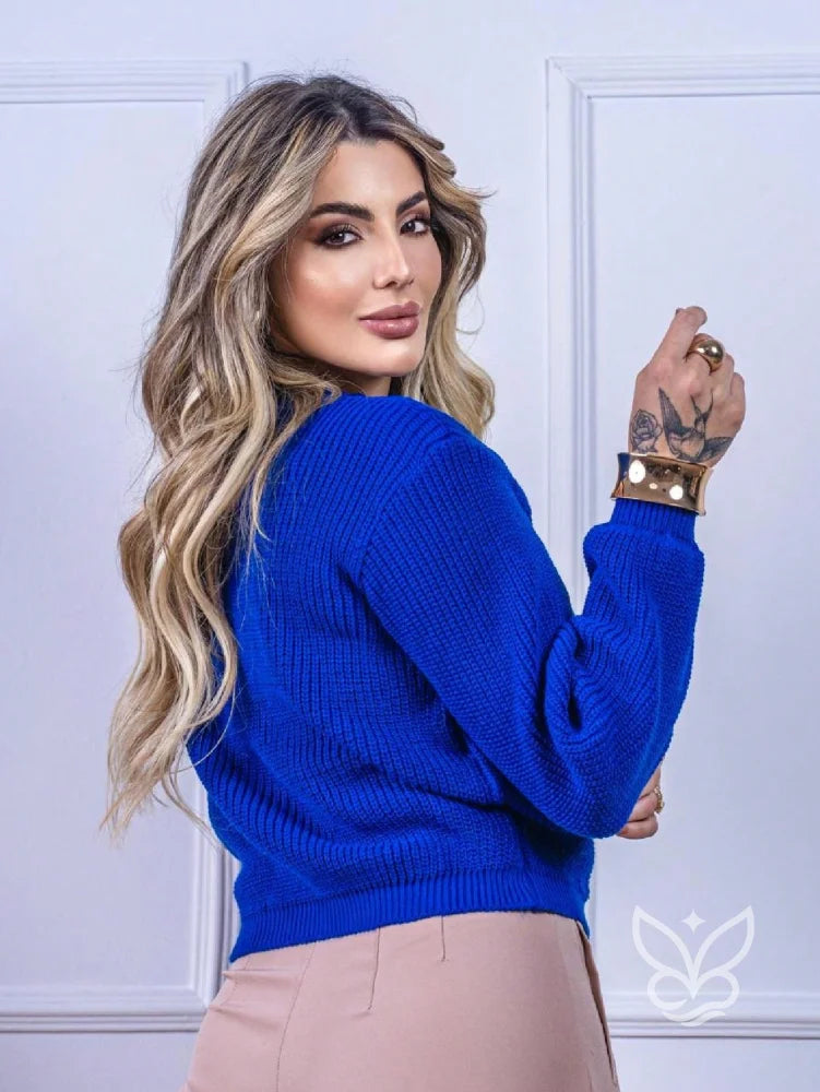 Blusa Tricot com Gola Canelada e Caimento Sofisticado Blusa Tricot com Gola Canelada e Caimento Sofisticado