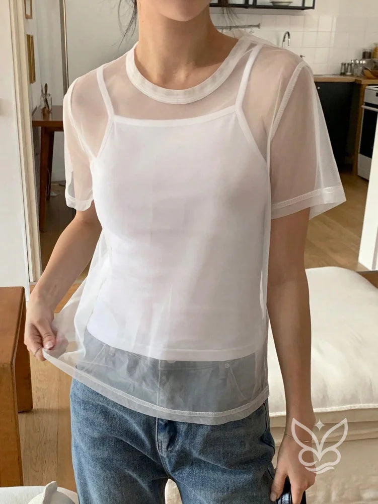 Blusa Tule Com Gola Redonda Manga Curta E Caimento Leve Branco / PP Blusa Tule Com Gola Redonda Manga Curta E Caimento