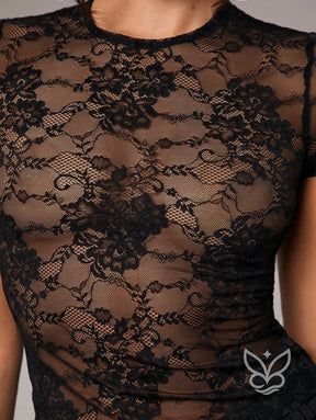 Blusa Tule Transparente Com Manga Curta E Decote Redondo Blusa Tule Transparente Com Manga Curta E Decote Redondo