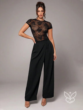 Blusa Tule Transparente Com Manga Curta E Decote Redondo Blusa Tule Transparente Com Manga Curta E Decote Redondo