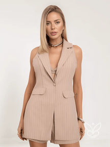 Conjunto Alfaiataria 3 Peças Com Blazer Top E Shorts Listrado Bege / PP Conjunto Alfaiataria 3 Peças Com Blazer Top E