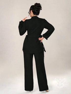 Conjunto Alfaiataria Blusa Botões Frente E Calça Conjunto Alfaiataria Blusa Botões Frente E Calça