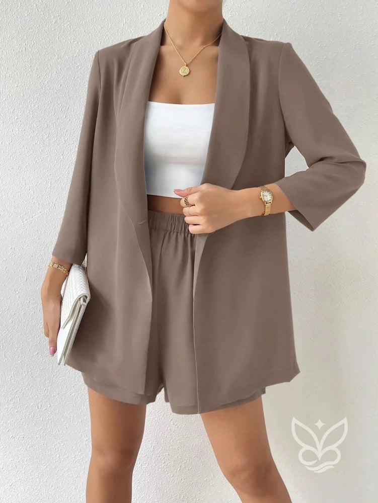Conjunto Alfaiataria Com Blazer Encorpado E Shorts Clássico Castanho / PP Conjunto Alfaiataria Com Blazer Encorpado E